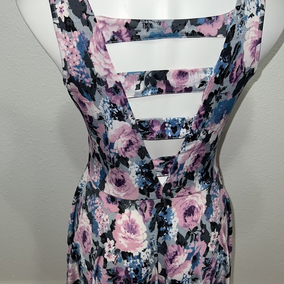 Paper Scissors Floral Dress Sz L - Picture 4 of 7